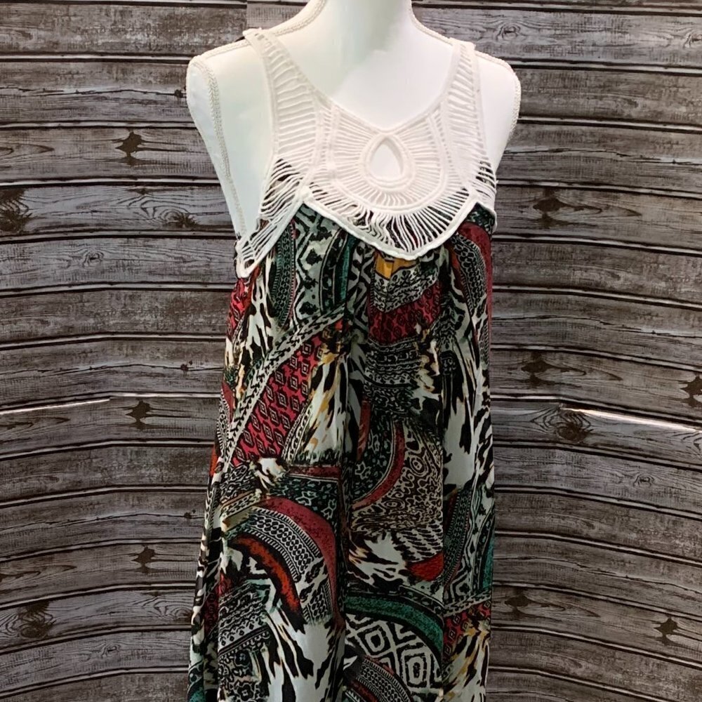 🔥🔥SALE🔥🔥City TRIANGLES Multi Color Flowy Dress - Picture 9 of 12